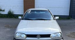 Volkswagen Golf 1995 годаүшін1 500 000 тг. в Тараз