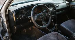 Volkswagen Golf 1993 года за 1 200 000 тг. в Есик – фото 5