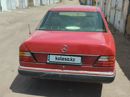 Mercedes-Benz E 200 1991 года за 1 800 000 тг. в Балхаш – фото 3