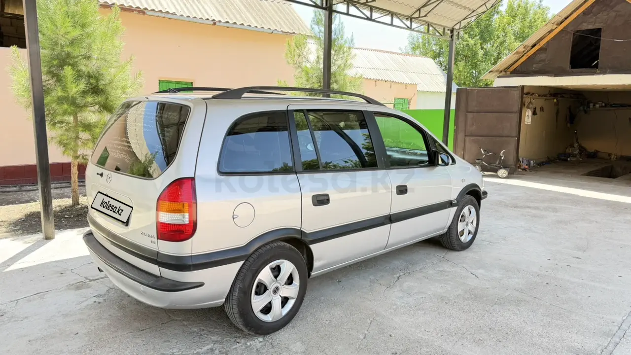 Opel Zafira, 2002