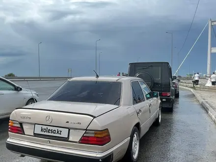 Mercedes-Benz E 230 1989 года за 1 200 000 тг. в Семей