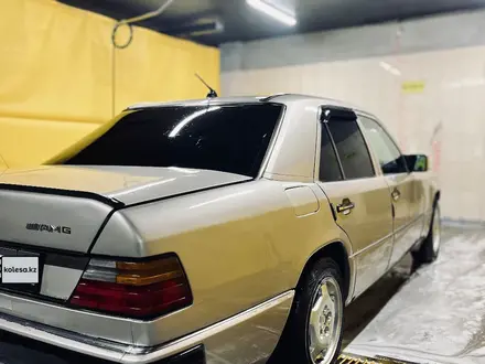 Mercedes-Benz E 230 1989 года за 1 200 000 тг. в Семей – фото 11