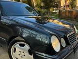 Mercedes-Benz E 320 2001 годаfor5 000 000 тг. в Сарыагаш