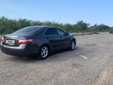 Toyota Camry 2006 года за 5 000 000 тг. в Аксай – фото 2