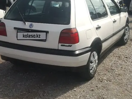 Volkswagen Golf 1993 года за 1 350 000 тг. в Алматы – фото 2