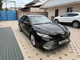 Toyota Camry 2019 года за 12 700 000 тг. в Алматы – фото 3