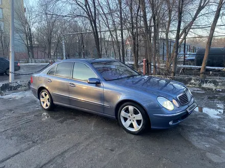 Mercedes-Benz E 240 2003 года за 6 300 000 тг. в Караганда – фото 17