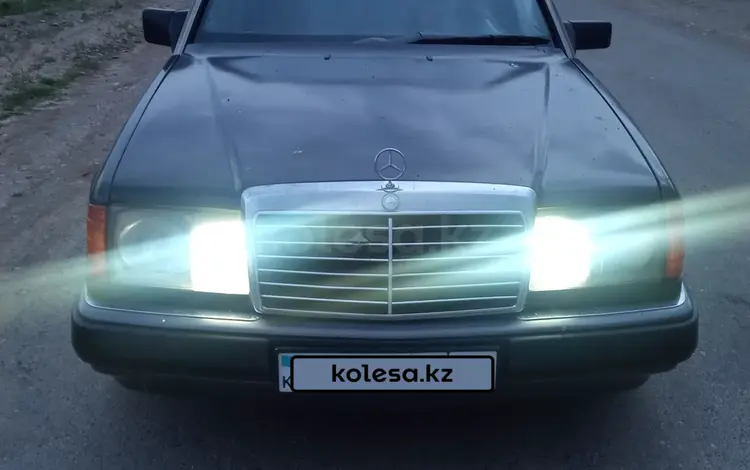 Mercedes-Benz E 200 1990 года за 1 050 000 тг. в Шымкент
