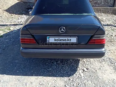 Mercedes-Benz E 200 1990 года за 1 050 000 тг. в Шымкент – фото 10