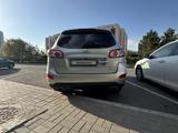 Hyundai Santa Fe 2010 годаүшін6 800 000 тг. в Астана – фото 2