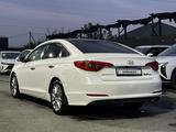 Hyundai Sonata 2016 года за 8 900 000 тг. в Шымкент – фото 4