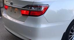 Toyota Camry 2017 годаүшін13 500 000 тг. в Шымкент – фото 4