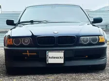 BMW 728