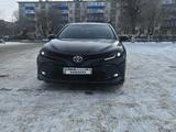 Toyota Camry 2020 годаүшін13 500 000 тг. в Актобе – фото 3