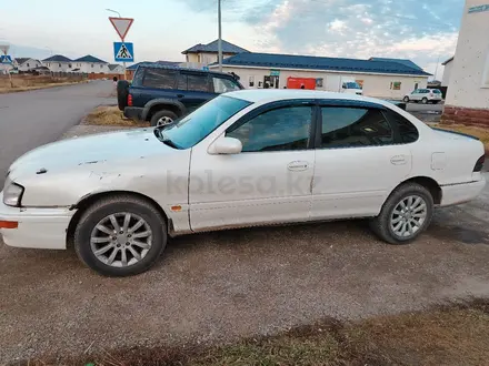 Toyota Avalon 1997 года за 2 000 000 тг. в Астана – фото 2