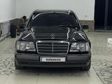Mercedes-Benz E 280 1993 года за 2 440 000 тг. в Туркестан