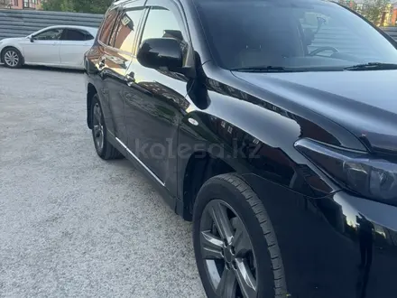 Toyota Highlander 2013 года за 14 700 000 тг. в Астана – фото 6