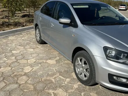 Volkswagen Polo 2015 года за 5 100 000 тг. в Атырау – фото 10