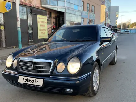 Mercedes-Benz E 230 1995 года за 2 650 000 тг. в Кызылорда