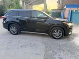 Toyota Highlander 2014 годаүшін15 200 000 тг. в Кызылорда – фото 4