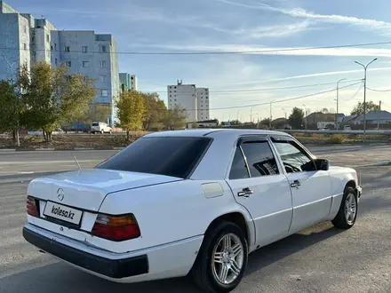 Mercedes-Benz E 230 1991 года за 2 700 000 тг. в Сатпаев – фото 11