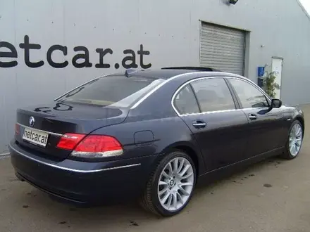 BMW 740 2006 года за 120 000 тг. в Алматы – фото 2