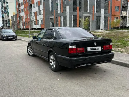 BMW 525 1993 года за 1 800 000 тг. в Алматы – фото 4