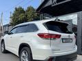 Toyota Highlander 2019 года за 16 500 000 тг. в Шымкент – фото 9