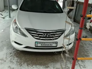 Hyundai Sonata, 2012