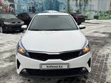 Kia Rio 2022 годаfor7 700 000 тг. в Алматы – фото 2