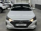 Hyundai Elantra 2020 года за 9 500 000 тг. в Атырау