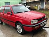 Volkswagen Golf 1993 года за 1 500 000 тг. в Шымкент