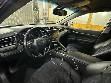 Toyota Camry 2018 года за 13 000 000 тг. в Костанай – фото 5