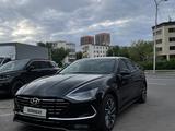 Hyundai Sonata 2021 годаүшін13 900 000 тг. в Астана – фото 2