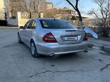 Mercedes-Benz E 320 2003 года за 6 500 000 тг. в Актау – фото 3