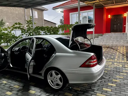 Mercedes-Benz C 240 2005 года за 6 500 000 тг. в Алматы – фото 3