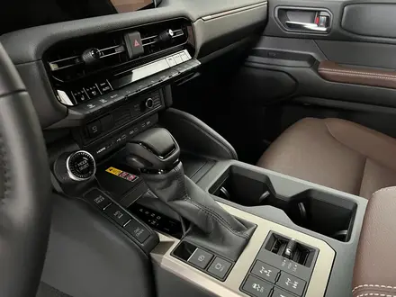Toyota Land Cruiser Prado Luxe+ 2025 года за 52 390 000 тг. в Караганда – фото 11