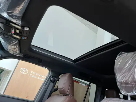 Toyota Land Cruiser Prado Luxe+ 2025 года за 52 390 000 тг. в Караганда – фото 14