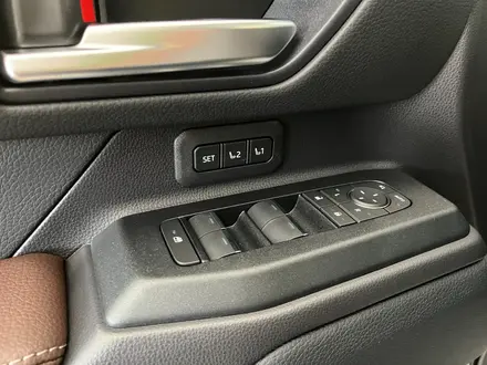 Toyota Land Cruiser Prado Luxe+ 2025 года за 52 390 000 тг. в Караганда – фото 20