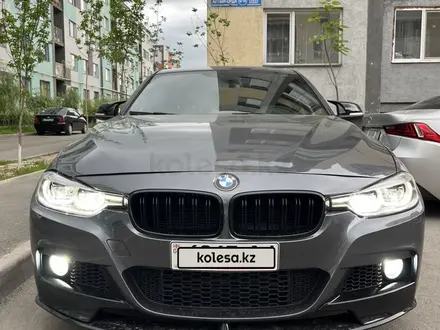 BMW 320 2013 года за 6 000 000 тг. в Алматы – фото 17