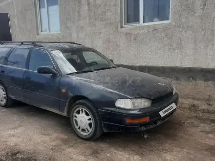 Toyota Camry 1993 года за 1 700 000 тг. в Сарышаган – фото 2