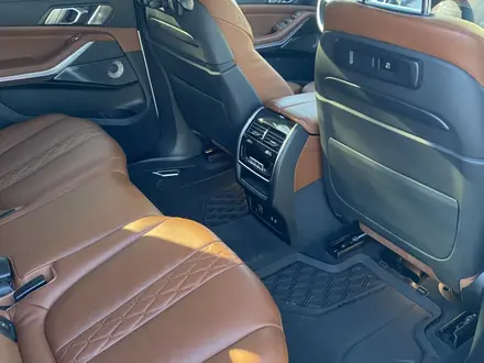 BMW X7 2021 года за 55 000 000 тг. в Уральск – фото 16