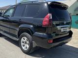 Toyota Land Cruiser Prado 2006 года за 9 000 000 тг. в Атырау – фото 2