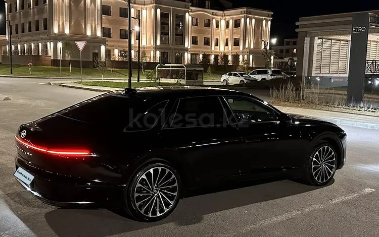 Hyundai Grandeur 2023 года за 23 900 000 тг. в Астана