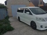 Toyota Alphard 2004 года за 7 500 000 тг. в Атырау – фото 2