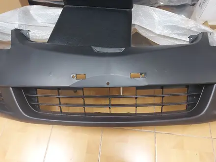 Бампер передний Honda Civic с 2005-2008 за 1 000 тг. в Астана – фото 3