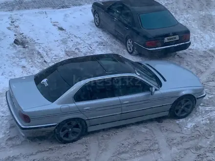 BMW 740 1997 года за 2 500 000 тг. в Астана