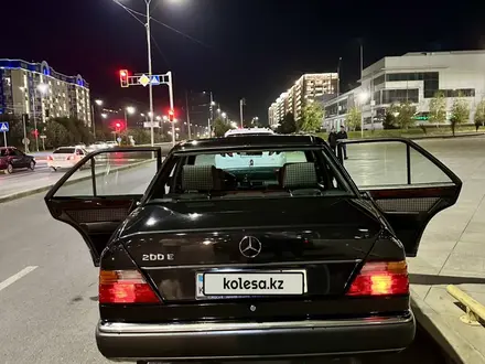 Mercedes-Benz E 220 1992 года за 2 500 000 тг. в Кентау – фото 10