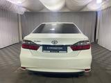 Toyota Camry Luxe 2017 года за 11 300 000 тг. в Алматы – фото 4