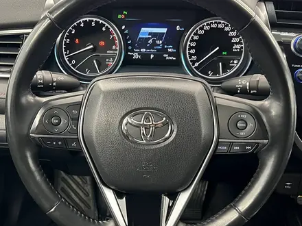 Toyota Camry 2019 года за 15 500 000 тг. в Алматы – фото 12